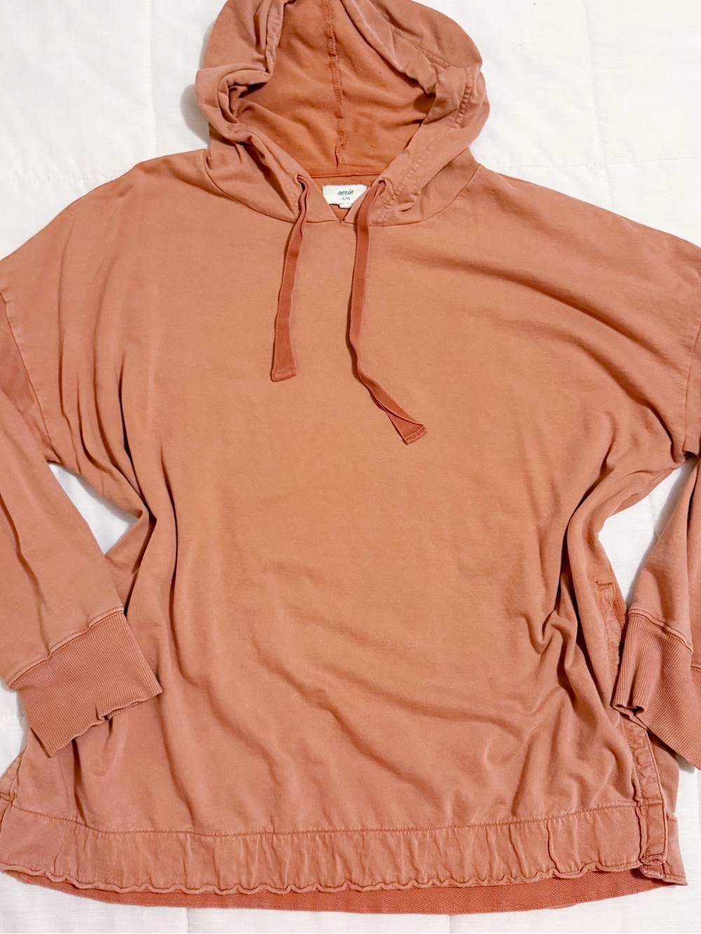 Aerie salmon lightweight hooded sweatshirt